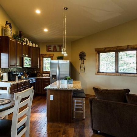 Spacious 2Nd Story Loft With Awesome Views エステス・パーク エクステリア 写真