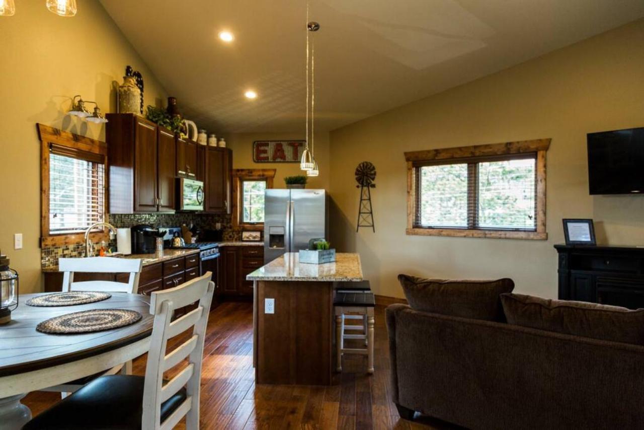 Spacious 2Nd Story Loft With Awesome Views エステス・パーク エクステリア 写真
